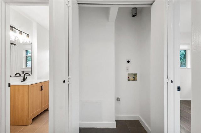 1717 Bluebonnet LN B, Austin, TX 78704