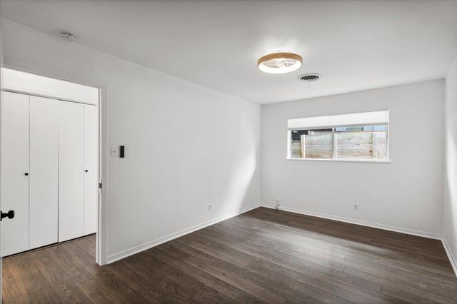 1717 Bluebonnet LN B, Austin, TX 78704