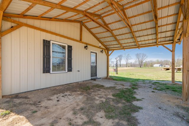 3247 Woolard Rd, Santa Fe, TN 38482