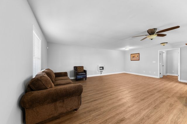 3247 Woolard Rd, Santa Fe, TN 38482