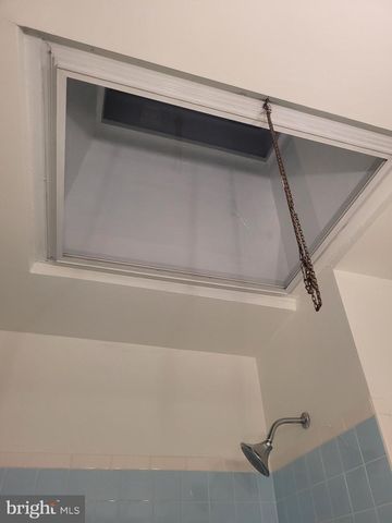 1728 CHURCH LN, Philadelphia, PA 19141