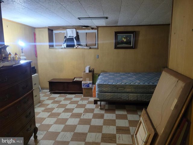 1728 CHURCH LN, Philadelphia, PA 19141