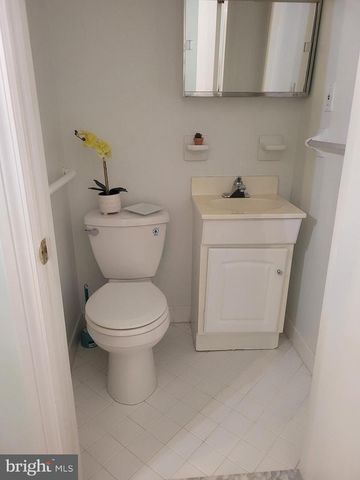 1728 CHURCH LN, Philadelphia, PA 19141