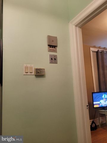 1728 CHURCH LN, Philadelphia, PA 19141