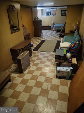 1728 CHURCH LN, Philadelphia, PA 19141