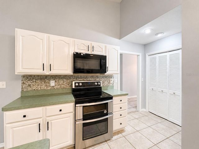 16758 SE 181ST TERRACE, Weirsdale, FL 32195