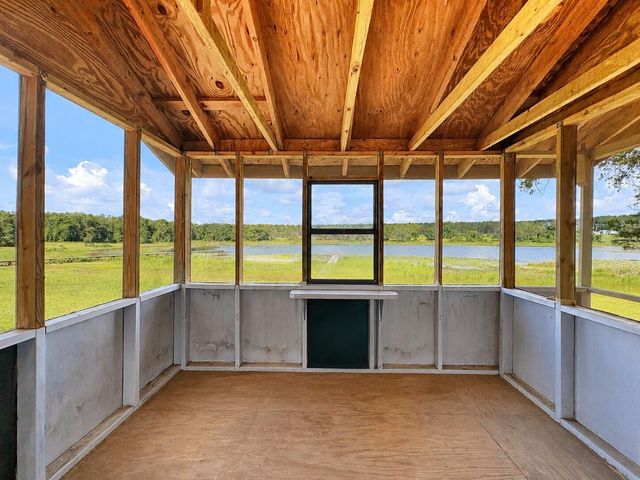 16758 SE 181ST TERRACE, Weirsdale, FL 32195