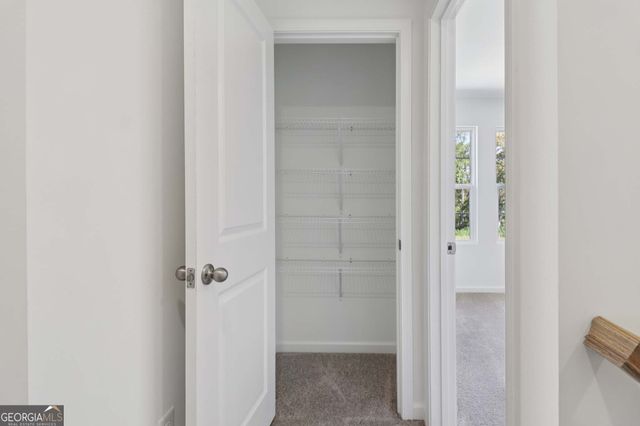 707 Mistwood Way SE, Cartersville, GA 30120