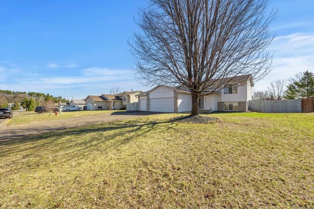 800 11th Avenue SW, Isanti, MN 55040