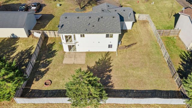 800 11th Avenue SW, Isanti, MN 55040