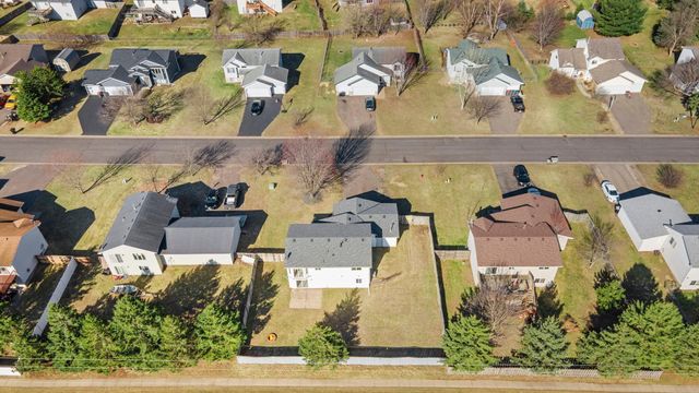 800 11th Avenue SW, Isanti, MN 55040