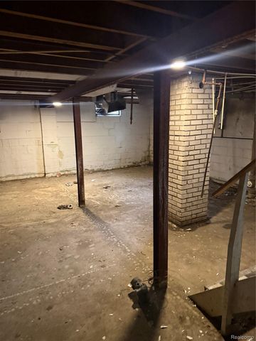 3218 Trumbull Avenue, Flint, MI 48504