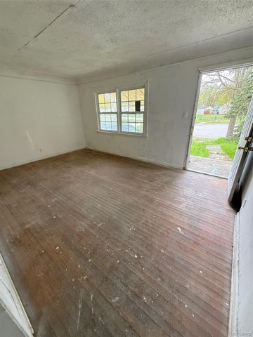 3218 Trumbull Avenue, Flint, MI 48504
