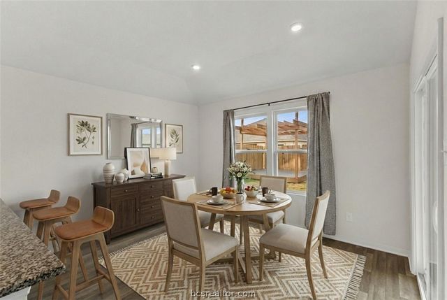 6018 Crest Bridge Court, Bryan, TX 77807