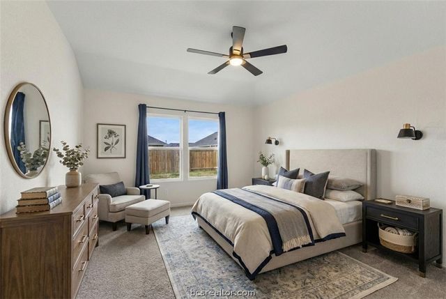 6018 Crest Bridge Court, Bryan, TX 77807