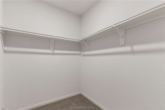 6018 Crest Bridge Court, Bryan, TX 77807