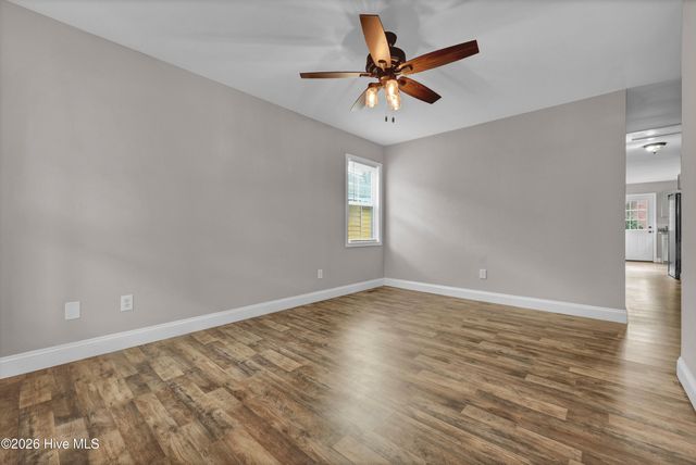 517 S 9th Street, Wilmington, NC 28401