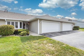 266 Hartford SQUARE #3, Hartford, WI 53027