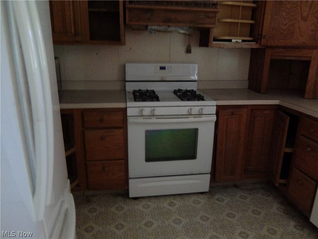 3122 Cadwallader Sonk Road, Cortland, OH 44410