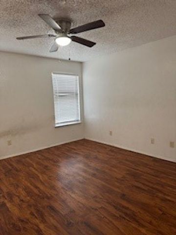 9431 Jill Lane, Dallas, TX 75227