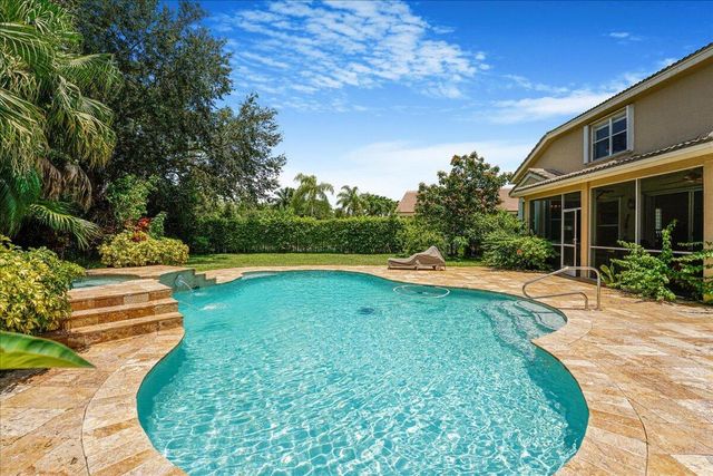 19059 Skyridge Circle, Boca Raton, FL 33498