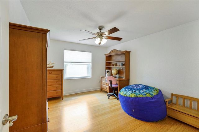 19059 Skyridge Circle, Boca Raton, FL 33498