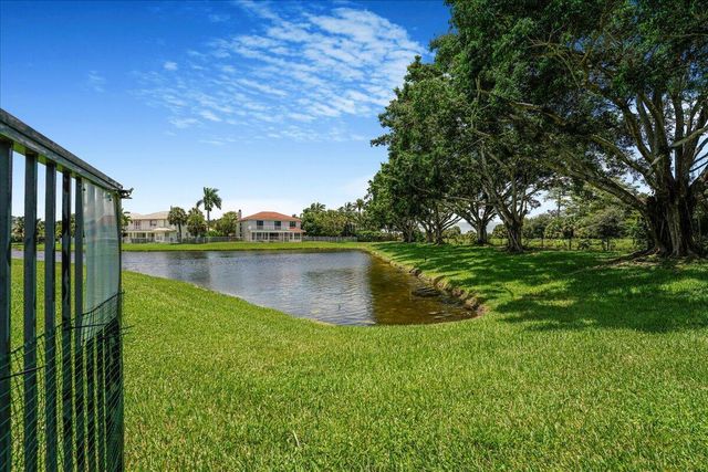 19059 Skyridge Circle, Boca Raton, FL 33498