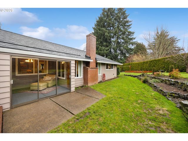 10905 Sw MIRA Ct, Portland, OR 97223