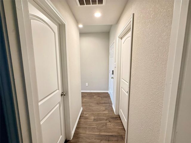 2315 Chaparrel Cliff Trail, Spring, TX 77373