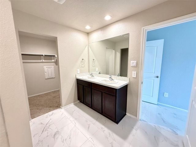 2315 Chaparrel Cliff Trail, Spring, TX 77373