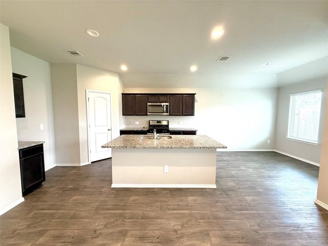 2315 Chaparrel Cliff Trail, Spring, TX 77373