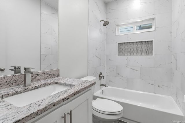 8315 COMANCHE PASS, Converse, TX 78109