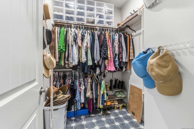 8315 COMANCHE PASS, Converse, TX 78109
