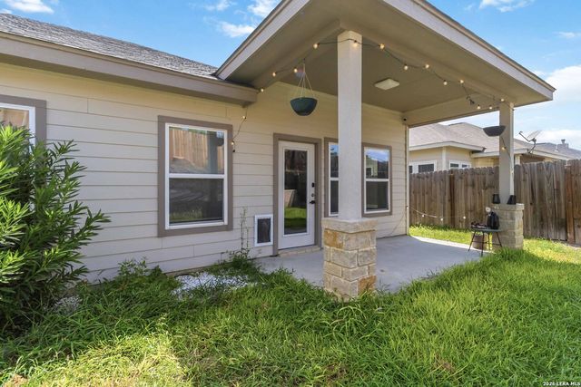 8315 COMANCHE PASS, Converse, TX 78109