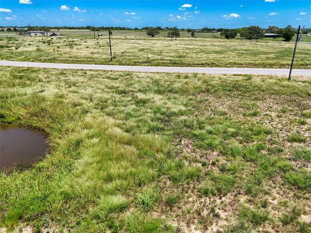 167 Beckham DR, Dale, TX 78616