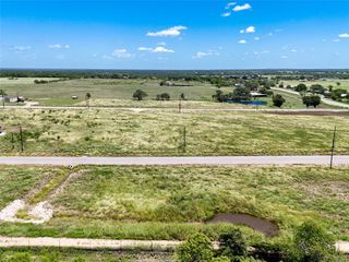 167 Beckham DR, Dale, TX 78616