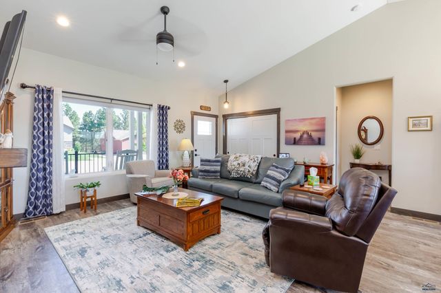 4413 TARGHEE DR, Rapid City, SD 57702