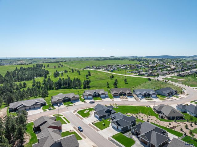 4413 TARGHEE DR, Rapid City, SD 57702