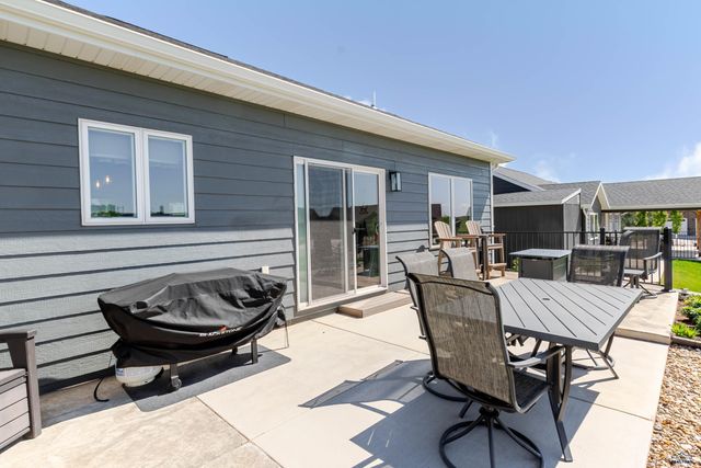 4413 TARGHEE DR, Rapid City, SD 57702