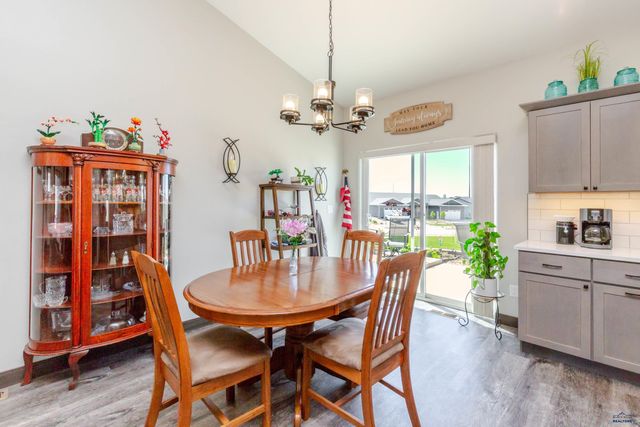 4413 TARGHEE DR, Rapid City, SD 57702