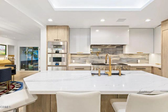143 Foxtail Drive, Santa Monica, CA 90402