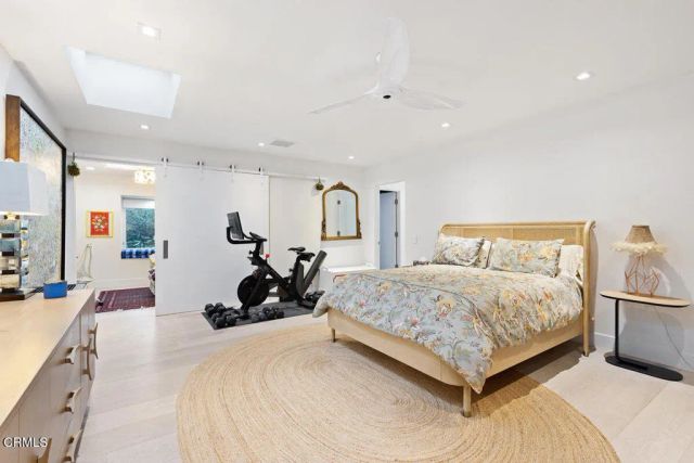 143 Foxtail Drive, Santa Monica, CA 90402