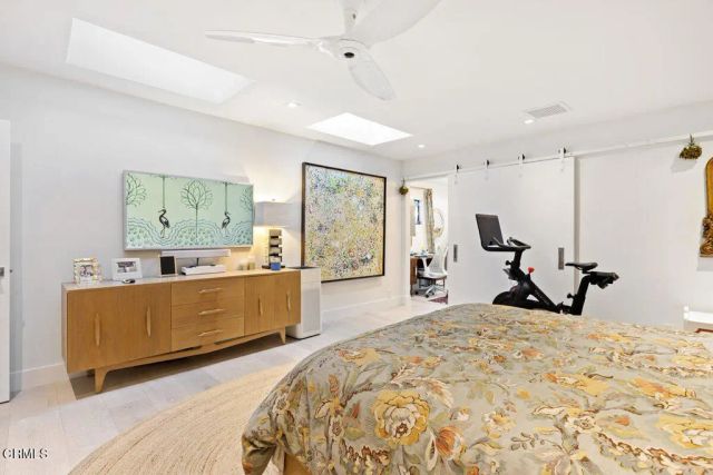 143 Foxtail Drive, Santa Monica, CA 90402