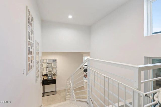 143 Foxtail Drive, Santa Monica, CA 90402