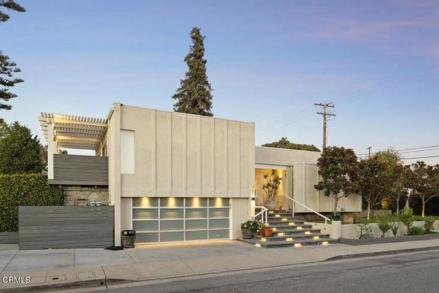 143 Foxtail Drive, Santa Monica, CA 90402