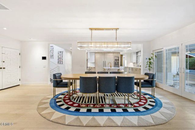 143 Foxtail Drive, Santa Monica, CA 90402