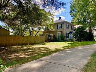 803 W 4th Street, Williamstown, WV 26187