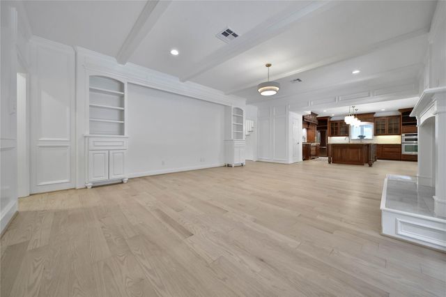5 Box Turtle Lane, The Woodlands, TX 77380