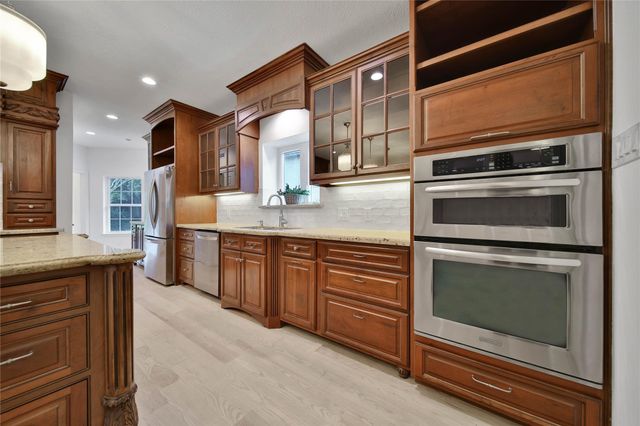 5 Box Turtle Lane, The Woodlands, TX 77380