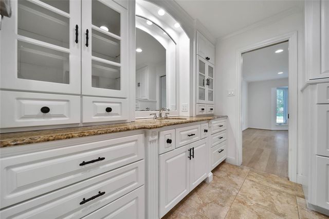 5 Box Turtle Lane, The Woodlands, TX 77380